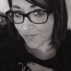 Meet your Posher, Crickette